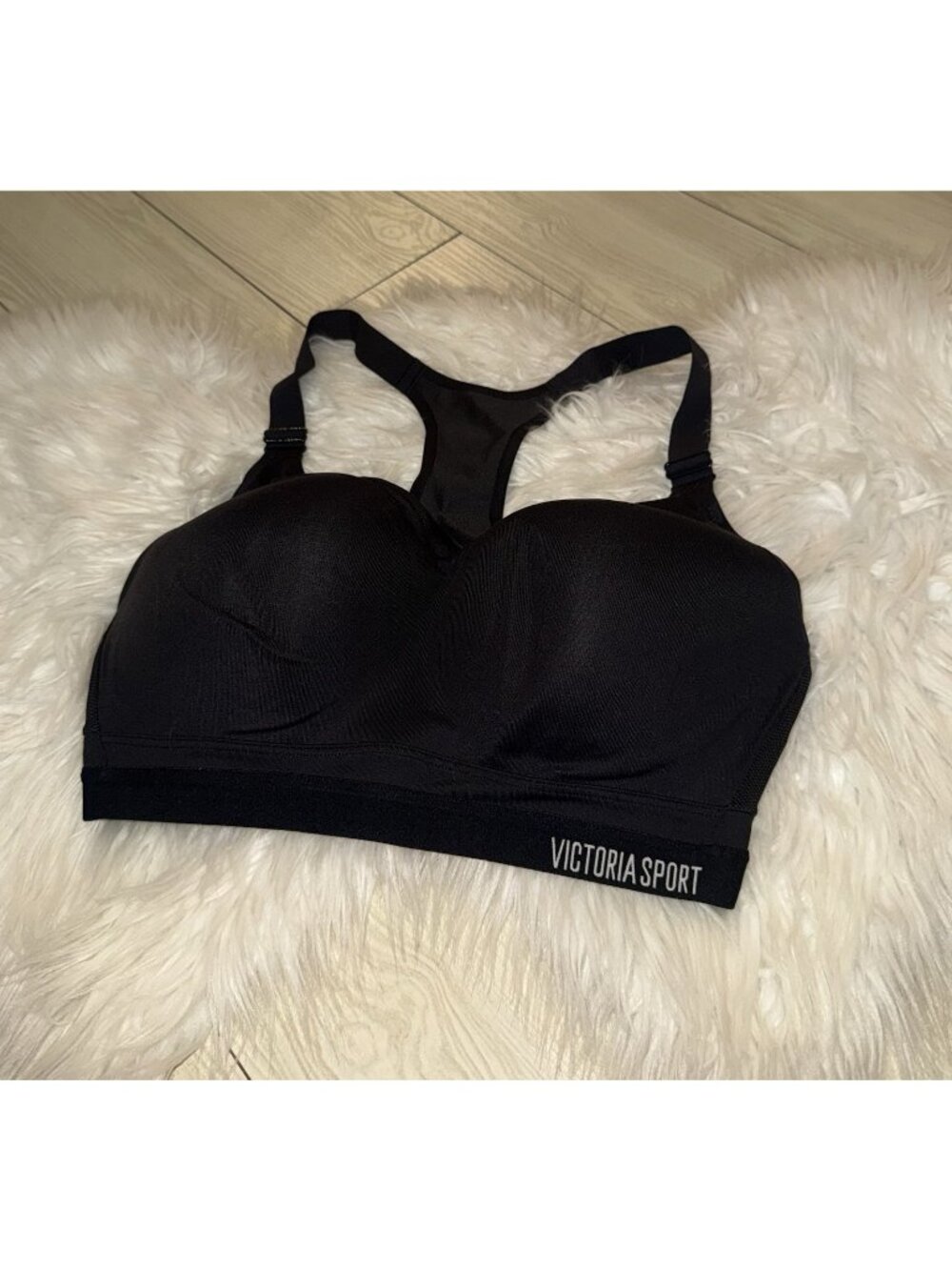 Victoria Sport Incredible by Victorias Secret Sport Bra Racerback Womens 34DDD